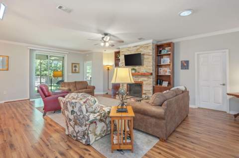 25 Magnolia Lake Drive, DeFuniak Springs FL - photo 8 of 47