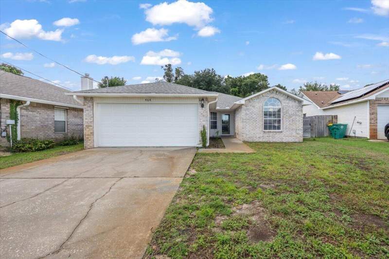 3 bedroom Detached Single Family at 468 Rush Park Circle, Rush Park West S/D, Mary Esther — photo 2