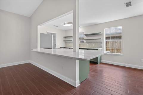 468 Rush Park Circle, Mary Esther FL - photo 11 of 47
