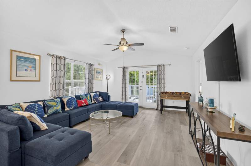 5 bedroom Detached Single Family at 84 Vicki Street, Gulfview Heights, Santa Rosa Beach — photo 3