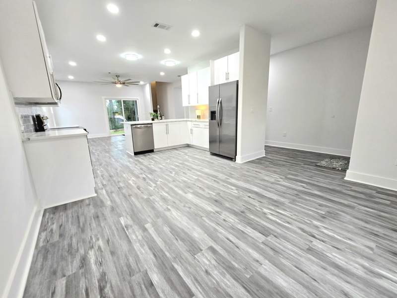 5 bedroom Detached Single Family at 4446 Antioch Road, Riverchase S/D, Crestview — photo 3