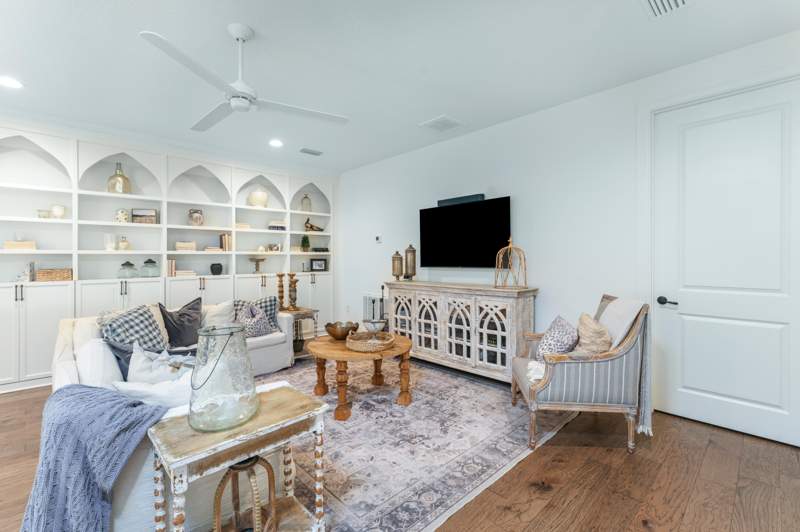 4 bedroom Detached Single Family at 33 Caymus Cove, Hammock Bay, Freeport — photo 4
