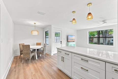 1215 S Cedar Avenue, Niceville FL - photo 17 of 40