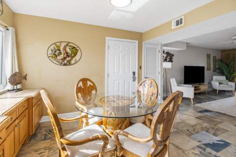 1530 SE Miracle Strip Parkway #103B, Fort Walton Beach FL - photo 7 of 25