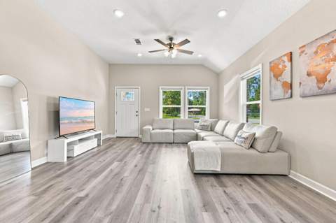 298 Park Lane, Crestview FL - photo 10 of 50
