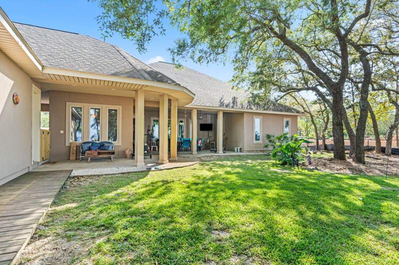3 bedroom Detached Single Family at 1551 E Nursery Road, Hatchee Shores, Santa Rosa Beach — photo 3