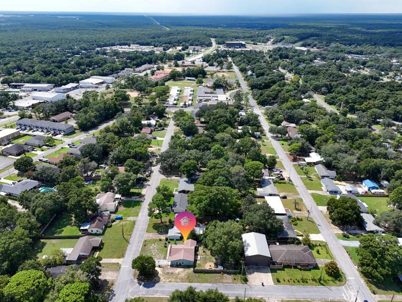3 bedroom Detached Single Family at 340 Chicago Avenue, Valpariso Plat #15, Valparaiso — photo 5