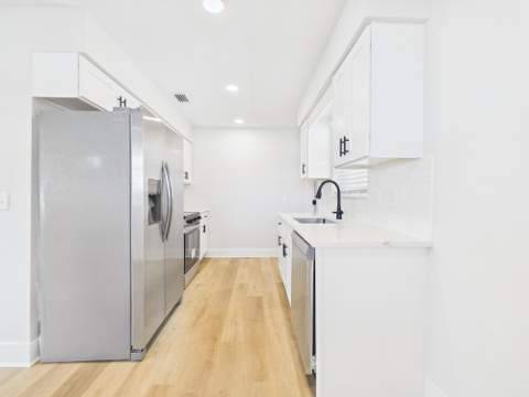 343 NW Hollywood Boulevard, Fort Walton Beach FL - photo 11 of 32