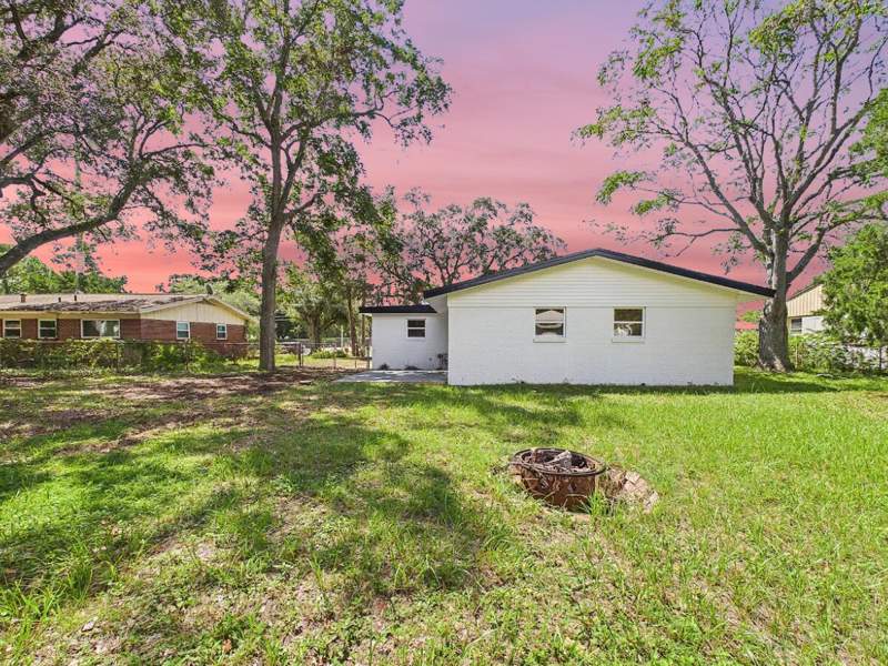 3 bedroom Detached Single Family at 343 NW Hollywood Boulevard, Oakland Heights, Fort Walton Beach — photo 3