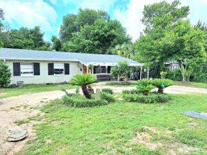 3 bedroom Detached Single Family at 603 Bob Sikes Boulevard, Nonesuch Way, Fort Walton Beach — photo 2