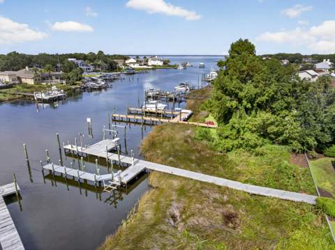 136 Indian Bayou Drive, Destin FL - photo 8 of 90