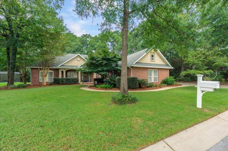 4 bedroom Detached Single Family at 5808 S Mosley Lane, Claire'S Vineyard, Crestview — photo 2