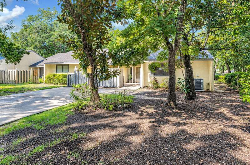 2 bedroom Townhouse at 1000 Bay Drive #528, Royal Oak Villas Bluewater Bay, Niceville — photo 3