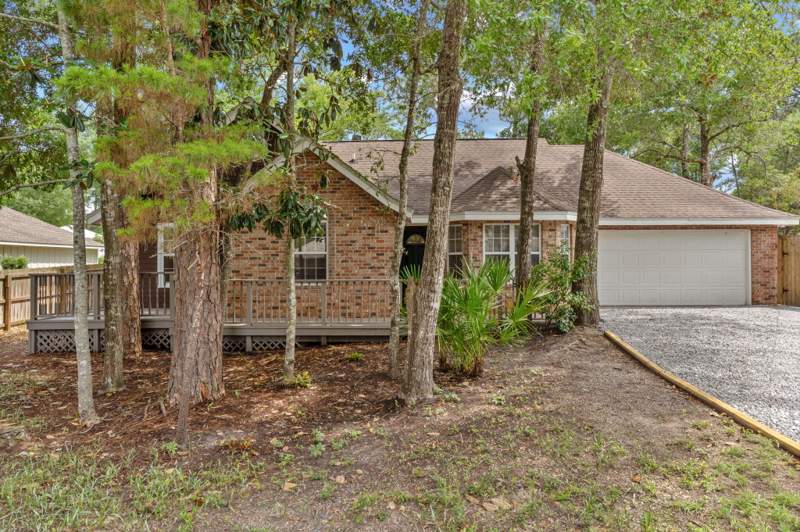 4 bedroom Detached Single Family at 67 W Wild Briar Road, Harbor Oaks, Santa Rosa Beach — photo 2