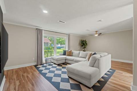 901 Valparaiso Boulevard, Niceville FL - photo 9 of 51