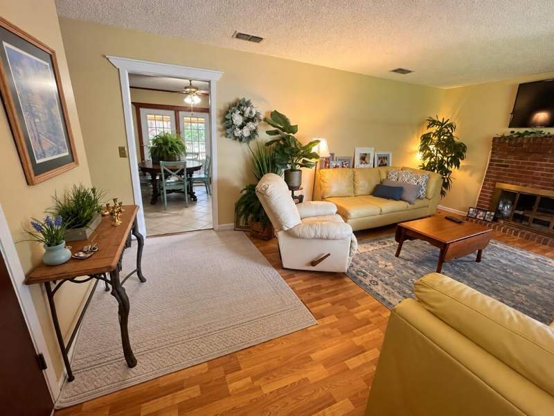 3 bedroom Detached Single Family at 303 Pontevedra Lane, Niceville Pines, Niceville — photo 3