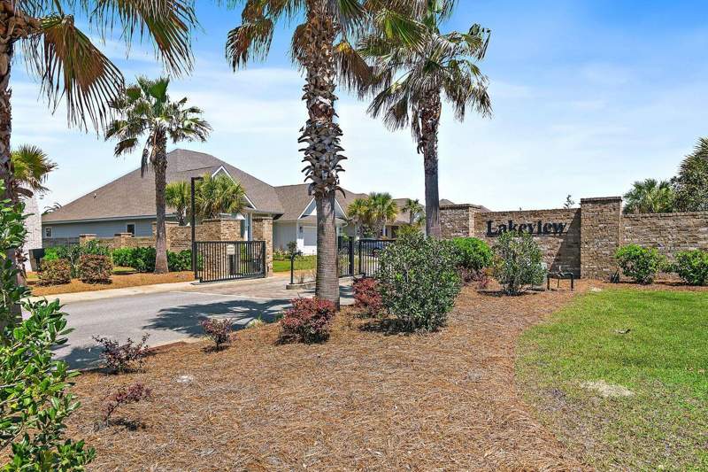 5 bedroom Detached Single Family at 194 Pine Lake Drive, Lakeview Estates, Santa Rosa Beach — photo 2