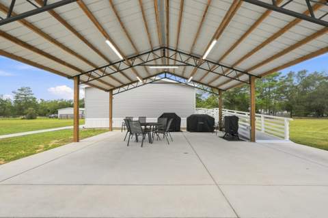 377 Wagner Drive, DeFuniak Springs FL - photo 10 of 61