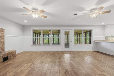 991 Pinewood Drive, DeFuniak Springs FL - photo 13 of 55