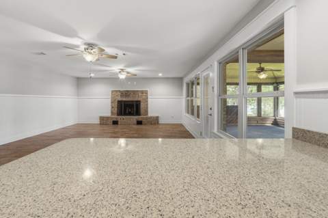 991 Pinewood Drive, DeFuniak Springs FL - photo 14 of 55