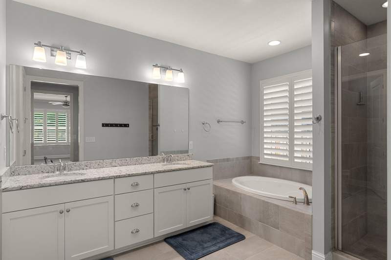 3 bedroom Detached Single Family at 129 Leap Year Lane, Hammock Bay, Freeport — photo 5