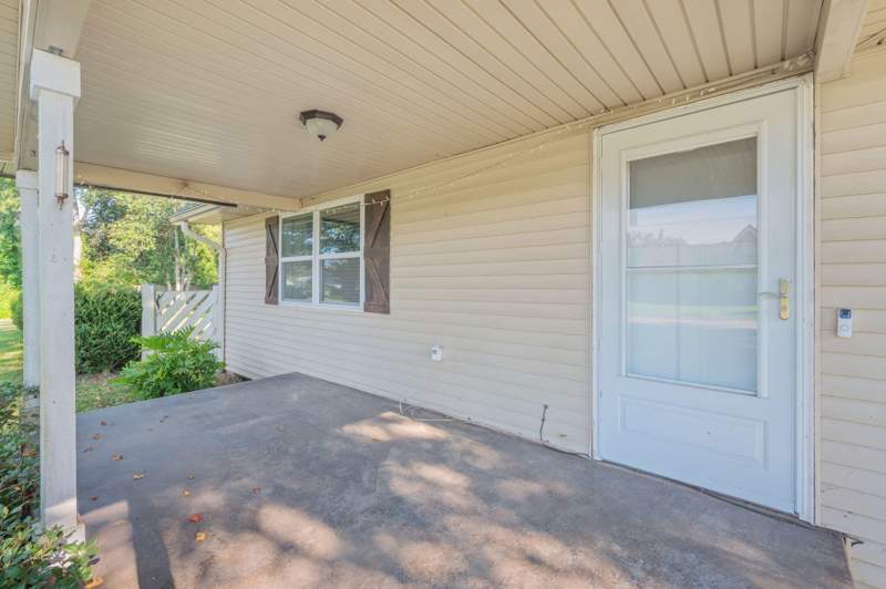 3 bedroom Detached Single Family at 1345 18th Street, Baker, Baker — photo 4
