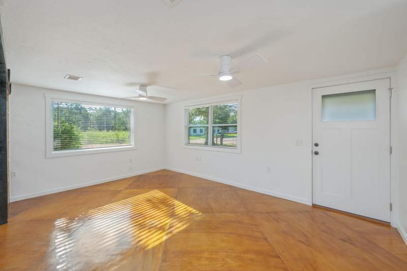 3 bedroom Detached Single Family at 1345 18th Street, Baker, Baker — photo 5