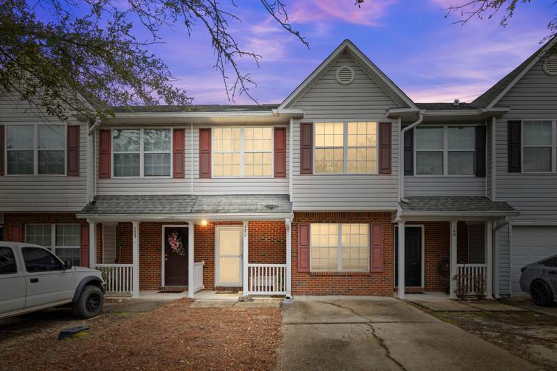 3 bedroom Townhouse at 171 Swaying Pine Court, Rolling Pines, Crestview — photo 3