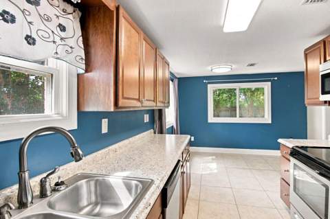 816 Patio Road, Fort Walton Beach FL - photo 20 of 42