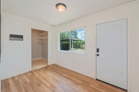 112 Skinner Circle #A, Fort Walton Beach FL - photo 10 of 33