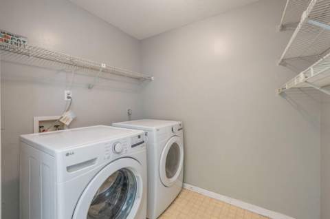 112 Skinner Circle #A, Fort Walton Beach FL - photo 12 of 33