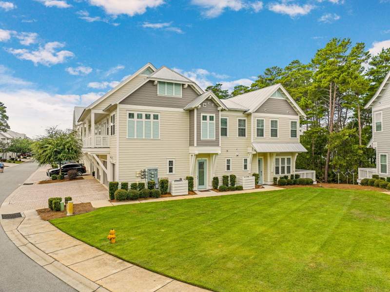 3 bedroom Townhouse at 111 E Pine Lands Loop #Unit B, Prominence North, Inlet Beach — photo 2