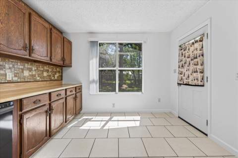 222 NW Moriarty Street, Fort Walton Beach FL - photo 14 of 41