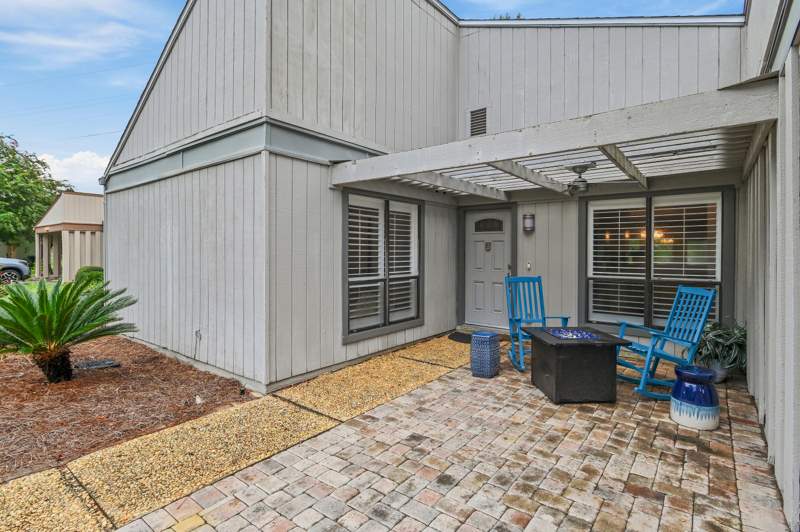2 bedroom Detached Single Family at 518 Augusta Way, Augusta Village Condo, Miramar Beach — photo 2