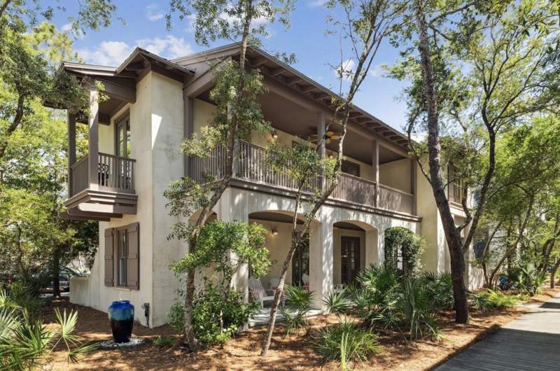 4 bedroom Detached Single Family at 174 Round Road, Rosemary Beach, Rosemary Beach — photo 2