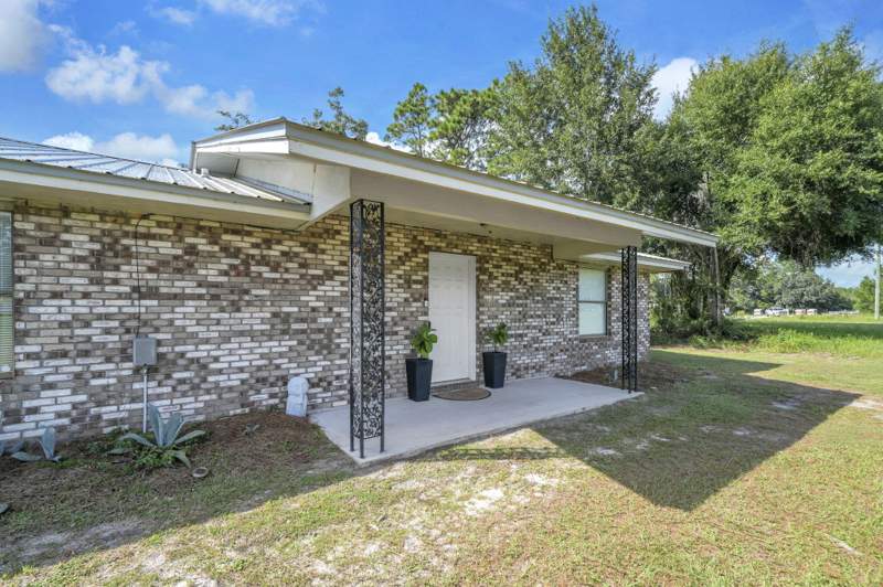 3 bedroom Detached Single Family at 19228 S US Highway 331, Lairds, Freeport — photo 4