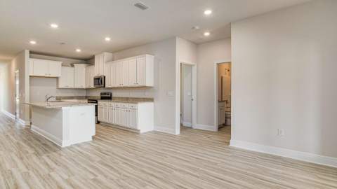 3031 Heritage Plantation Boulevard, Laurel Hill FL - photo 20 of 31