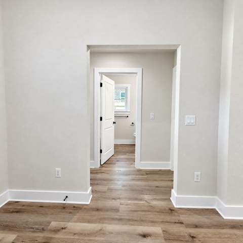 880 E Walnut Avenue, Crestview FL - photo 17 of 31
