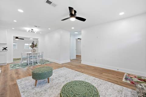 640 Cornwall Terrace, Mary Esther FL - photo 13 of 44