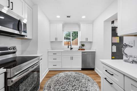 640 Cornwall Terrace, Mary Esther FL - photo 16 of 44