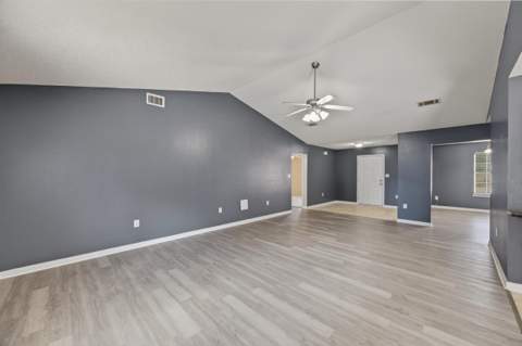 3400 Skymaster Court, Crestview FL - photo 10 of 49