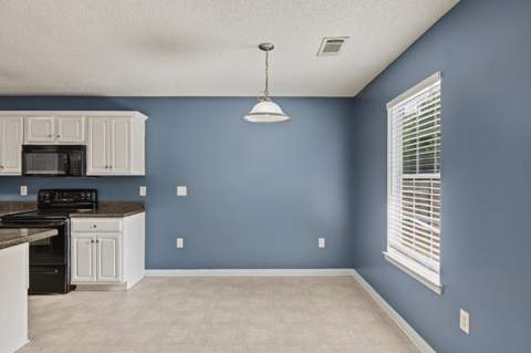 3400 Skymaster Court, Crestview FL - photo 11 of 49