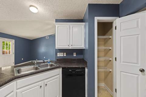 3400 Skymaster Court, Crestview FL - photo 19 of 49