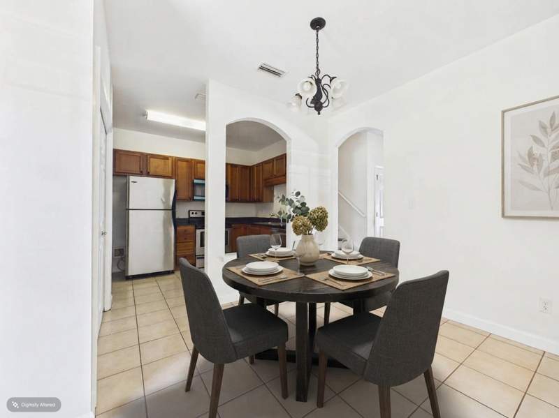 3 bedroom Townhouse at 20 Trevor Drive, Carondolet T/H, Valparaiso — photo 4