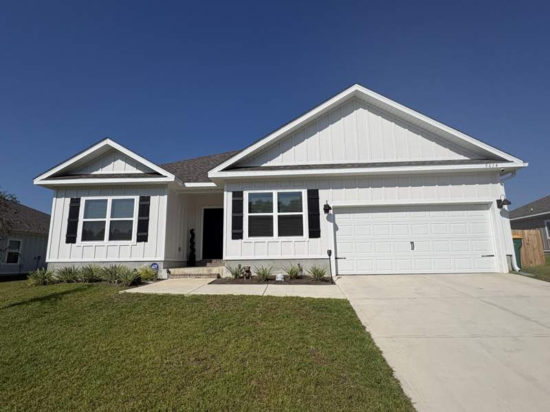 5 bedroom Detached Single Family at 5614 Thatcher Road, Oxford Place Ph 1, Crestview — photo 1