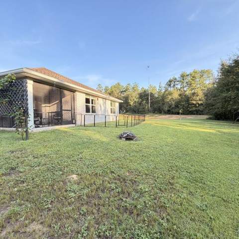 3066 Brandon Dunes Lane, Laurel Hill FL - photo 15 of 30
