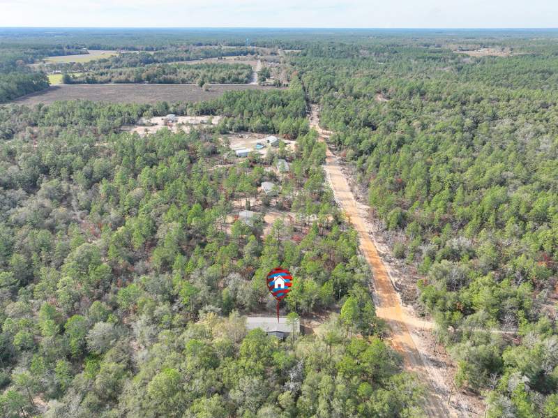 4 bedroom Manufactured Home at 144 Lee Ann Lane, Turkey Creek Woodlands, DeFuniak Springs — photo 3