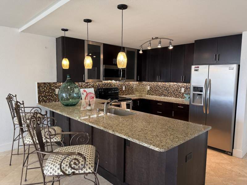 2 bedroom Condominium at 30 Moreno Point Road #306B, Dolphin Point Condo, Destin — photo 2