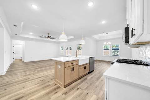 427 Ed Street, Fort Walton Beach FL - photo 12 of 37