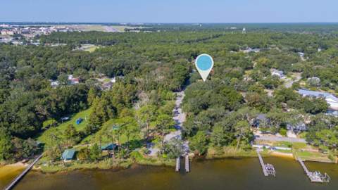 241 Grandview Avenue, Valparaiso FL - photo 6 of 34
